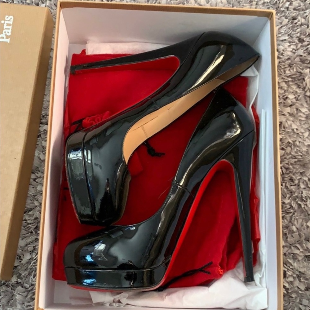 Christian Louboutin size 38